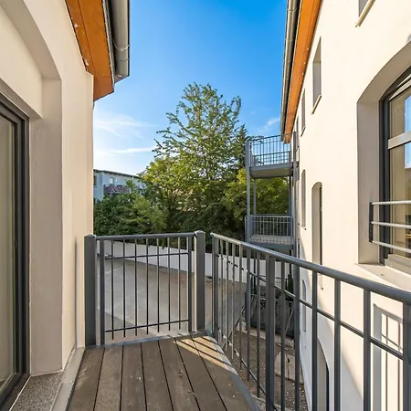 B2 Ruhiges 2-zimmer-studio Mit Balkon Apartament